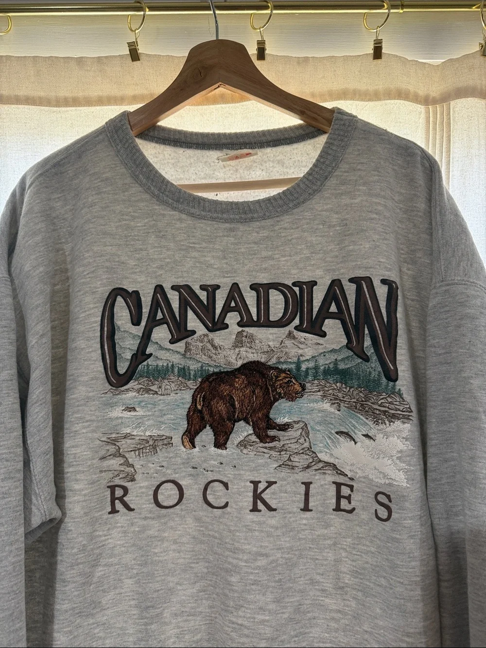 Canadian Rockies Grey Crewneck Sweatshirt